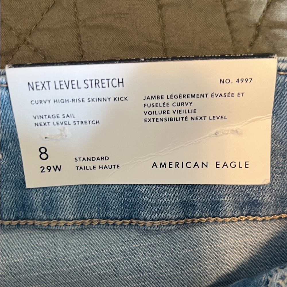American Eagle Outfitters Light Blue Curvy High Rise Skinny Kick - Picture 4 of 11